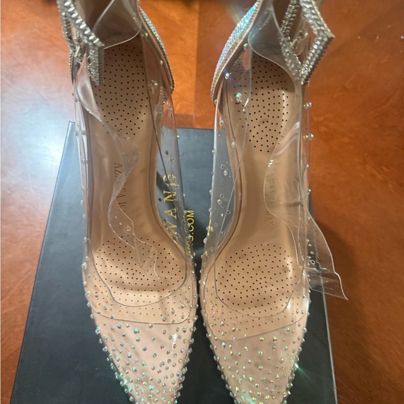 Sparkling Rhinestone-Studded Transparent Heels - Picture 2 of 6